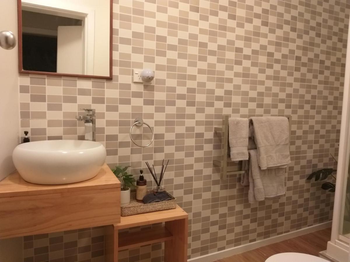 Graystone B & B แฮมิลตัน ภายนอก รูปภาพ